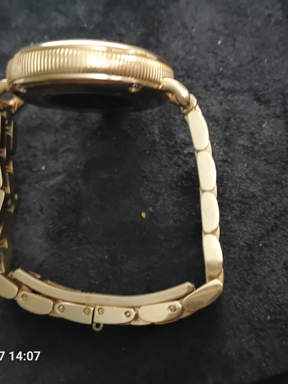 Shinola Gold Tone Round Women's Watch - Picture 4 of 6